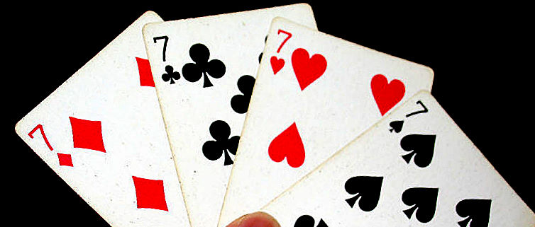 800px-7_playing_cards.jpg